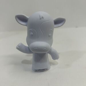 2020 Chick-fil-A Kids Meal Toy COW CREATIONS "Artist"